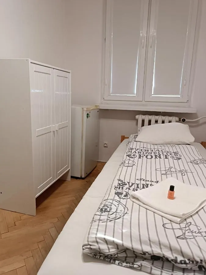 Hostel Pokoje Sunrise Warszawa Polska